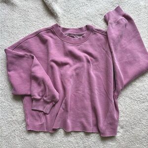 Abercrombie & Fitch cropped sweatshirt